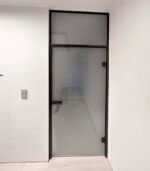 Producent drzwi szklanych